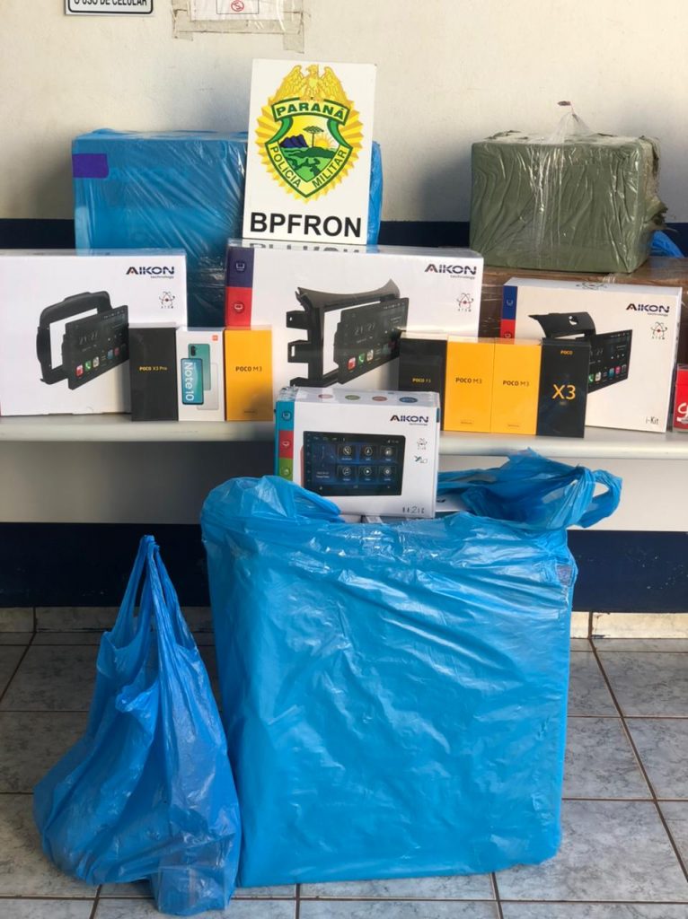 BPFron apreende contrabando em ônibus em Cascavel