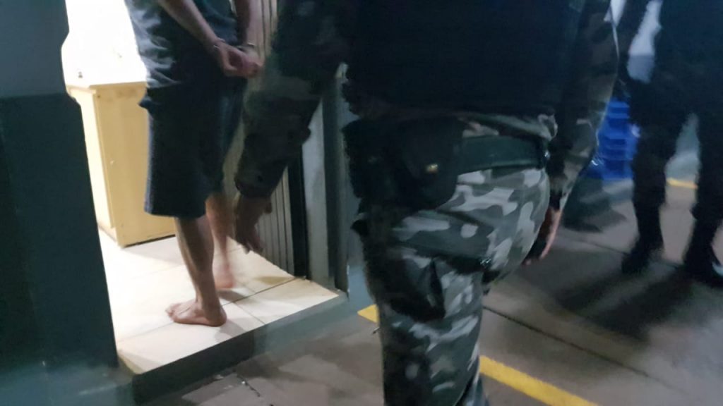 Choque detém homem que havia rompido a tornozeleira eletrônica