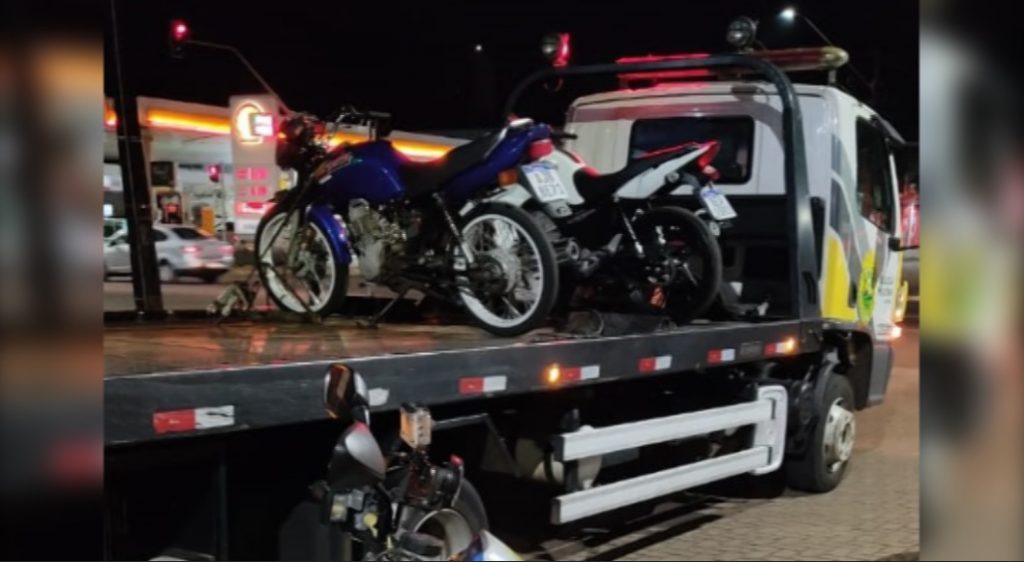 Equipe GOTRAN, da PM, apreende motocicletas irregulares durante fiscalização