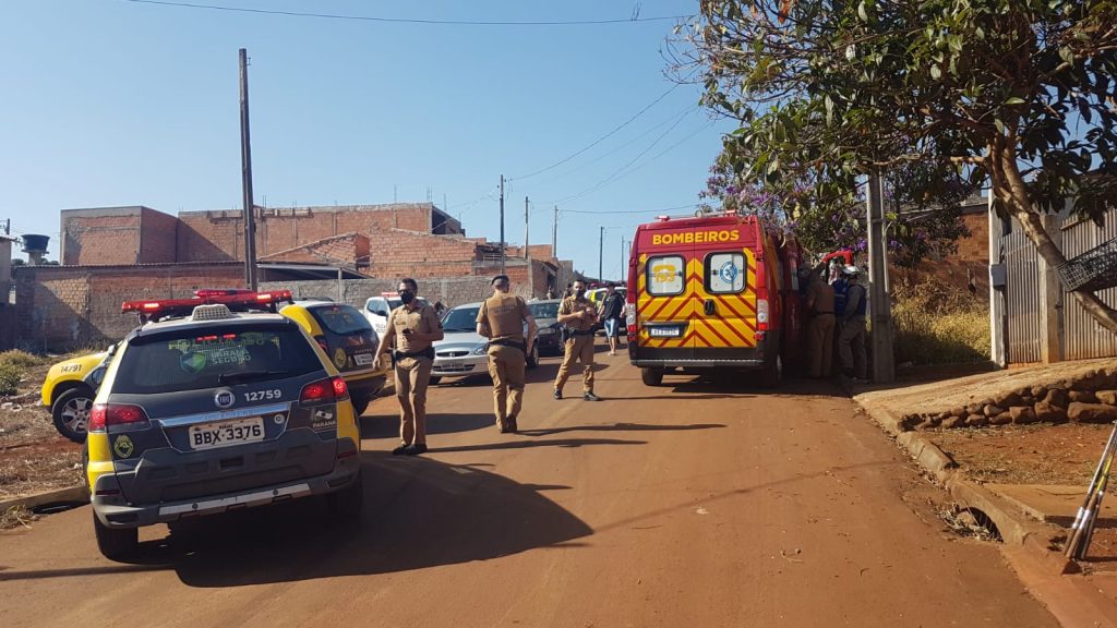 Jovem é atingida na perna por estilhaço de projétil durante confusão por conta de som alto no Loteamento Sarah Eliza