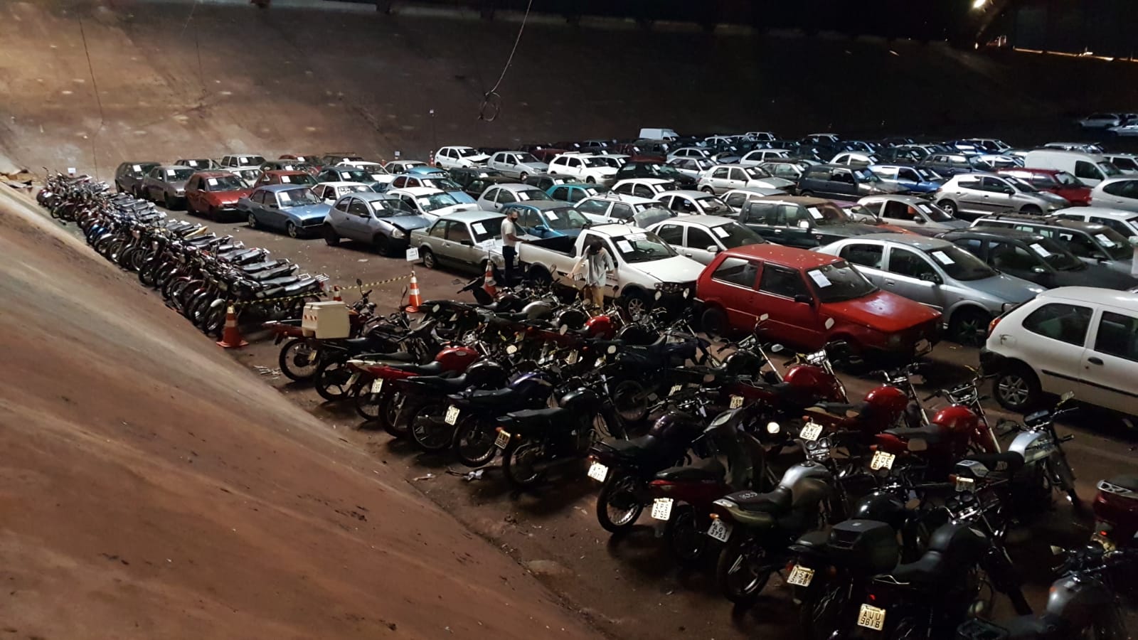 Transitar cria comissão para realizar novo leilão de veículos apreendidos