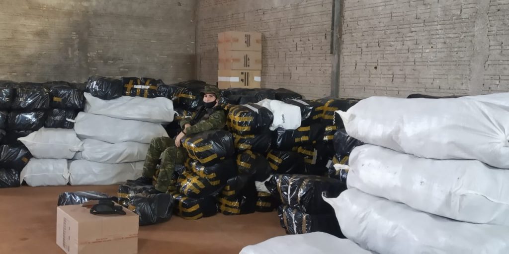 BPFron e Receita Federal apreendem diversos volume de contrabando na cidade de Foz do Iguaçu