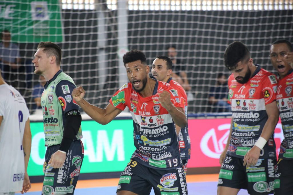 Cascavel Futsal repete o placar da estreia e vence o ARUC-DF por 6 a 2 pela Taça Brasil