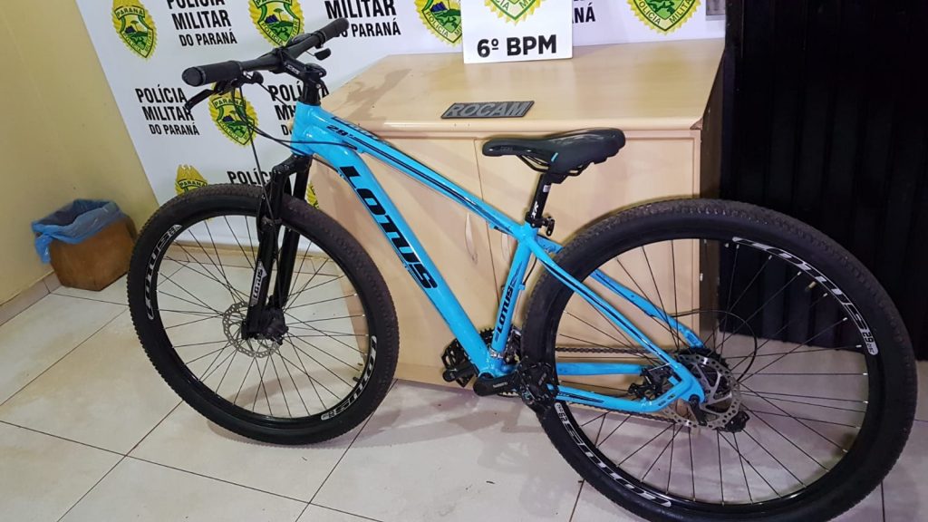 Menor de 14 anos é flagrado pela equipe ROCAM, da PM, com bicicleta furtada