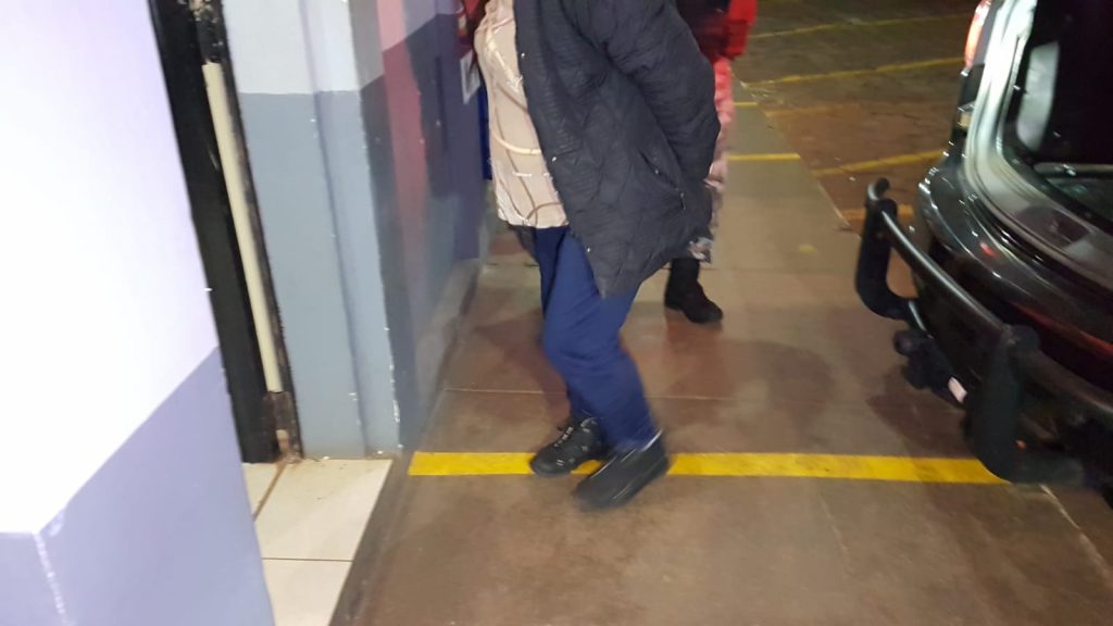Idosa é detida pelo Pelotão de Choque na rodoviária de Cascavel