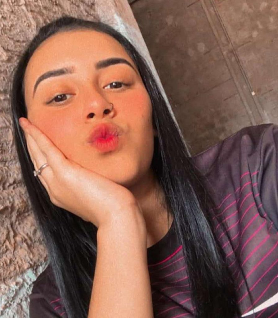Família comunica desaparecimento da adolescente Bruna Agostinho da Silva