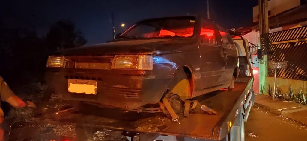 Uno furtado em frente ao Zoológico é recuperado pela PM no Bairro Interlagos
