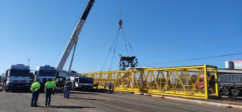 Passarela do Trevo Cataratas será interditada para manutenção