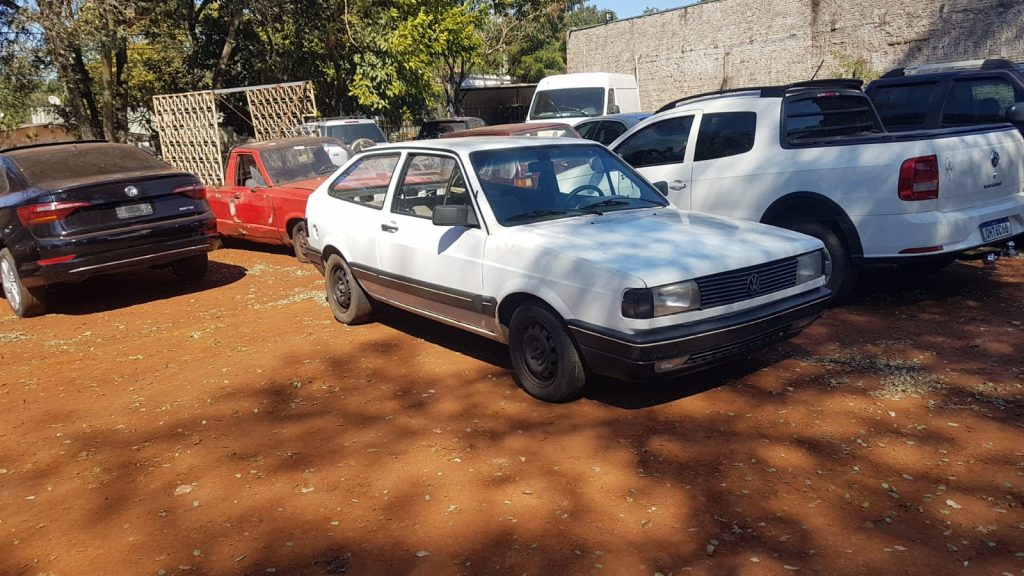 Gol furtado é localizado pela Polícia Militar no Bairro Interlagos