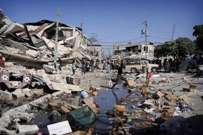 Imagem referente a Terremoto no Haiti fez mais de 300 mortos