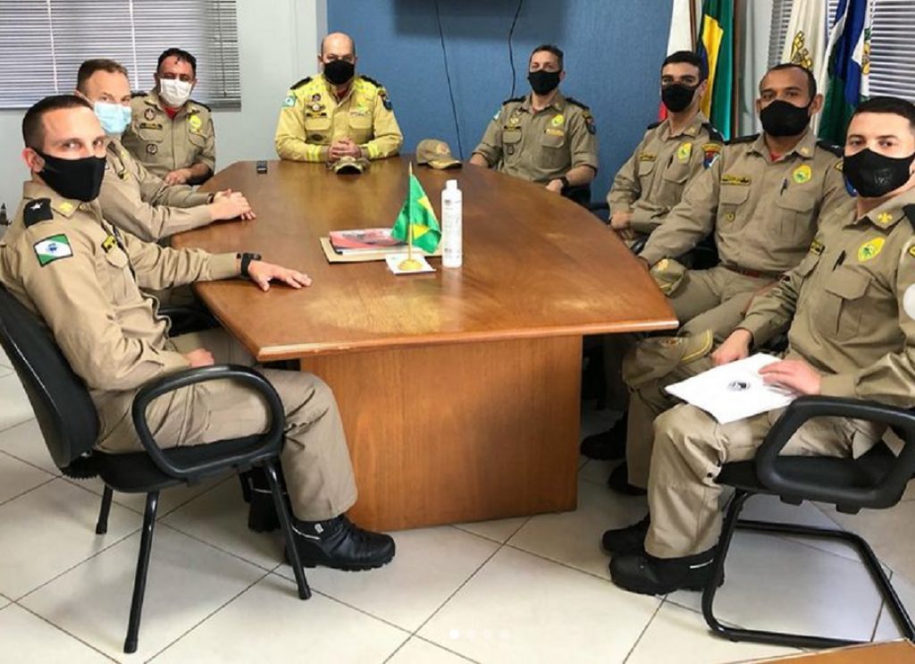 4º GB recebe quatro Aspirantes a Oficiais recém-formados na Academia Policial Militar do Guatupê