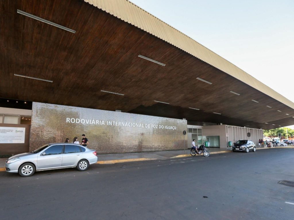 Aeroporto e rodoviária de Foz já registram aumento de até 34% de passageiros Aeroporto e rodoviária de Foz já registram aumento de até 34% de passageiros