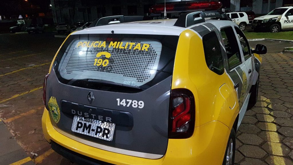 Jovem que responde por roubo é detido pela PM no Bairro Claudete