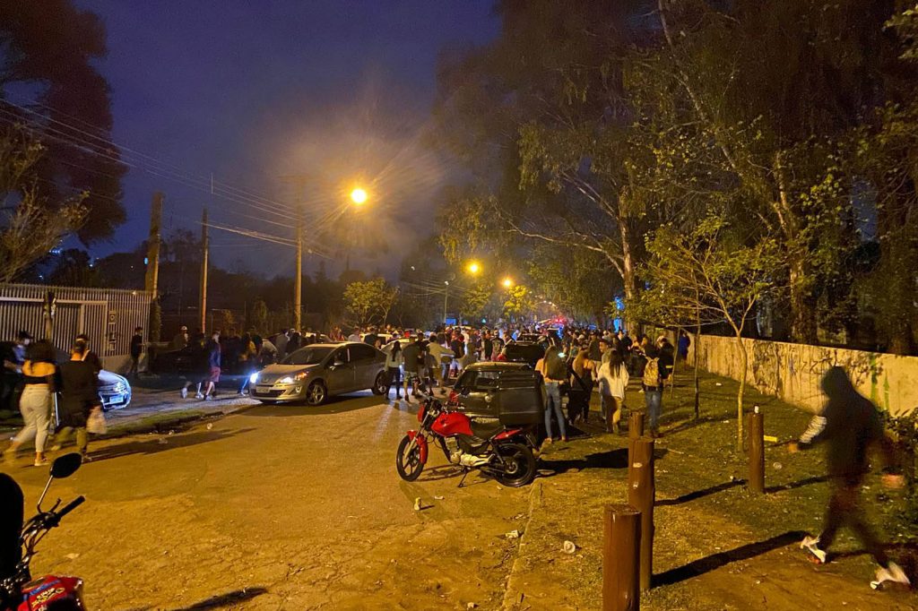 AIFU fecha cinco estabelecimentos comerciais e dispersa mais de 700 pessoas na capital