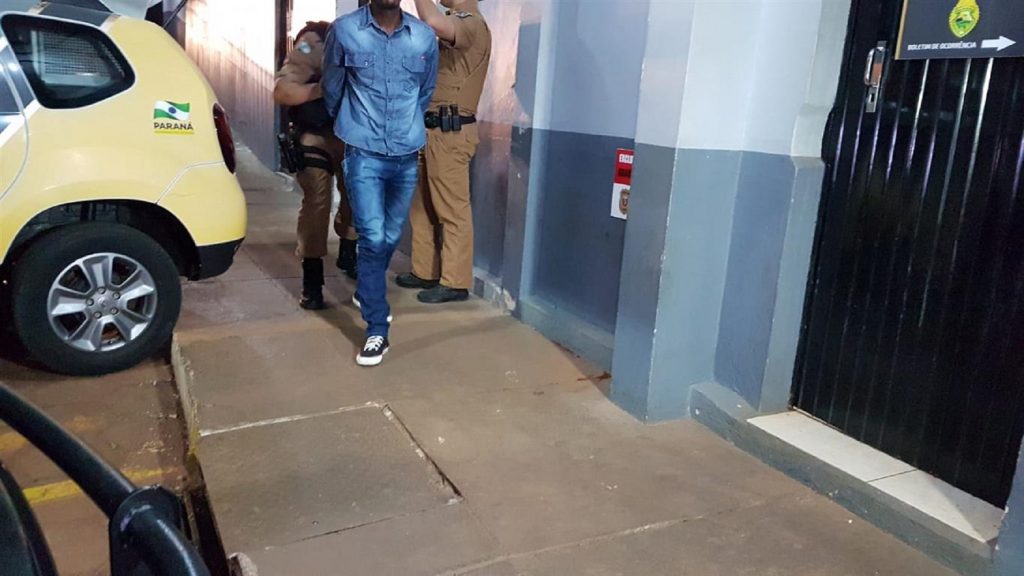 Homem é detido com carro furtado no Bairro Canadá