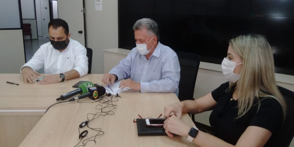 Covid-19: Amanhã serão imunizadas pessoas com 23 anos ou mais, diz secretário de saúde