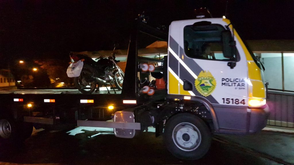 Motocicleta com registro de furto é localizada pela PM no Bairro Brasília