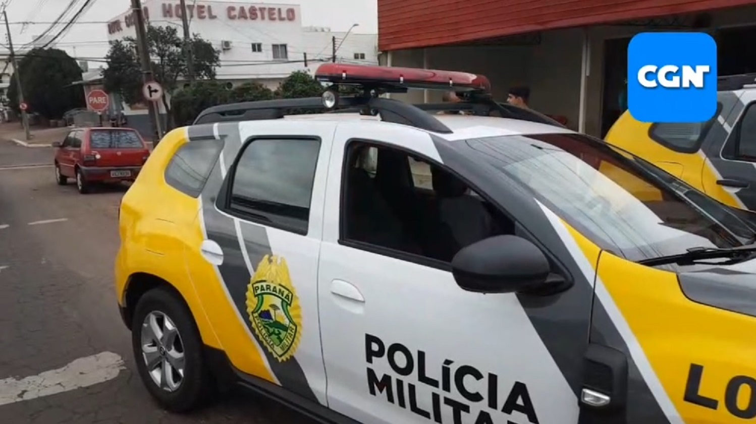 Viaturas da Polícia Militar são mobilizadas e assaltantes são detidos na Rua JK