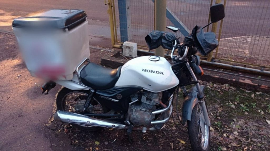 Motociclista fica ferido em acidente de trânsito na Vila Industrial, em Toledo