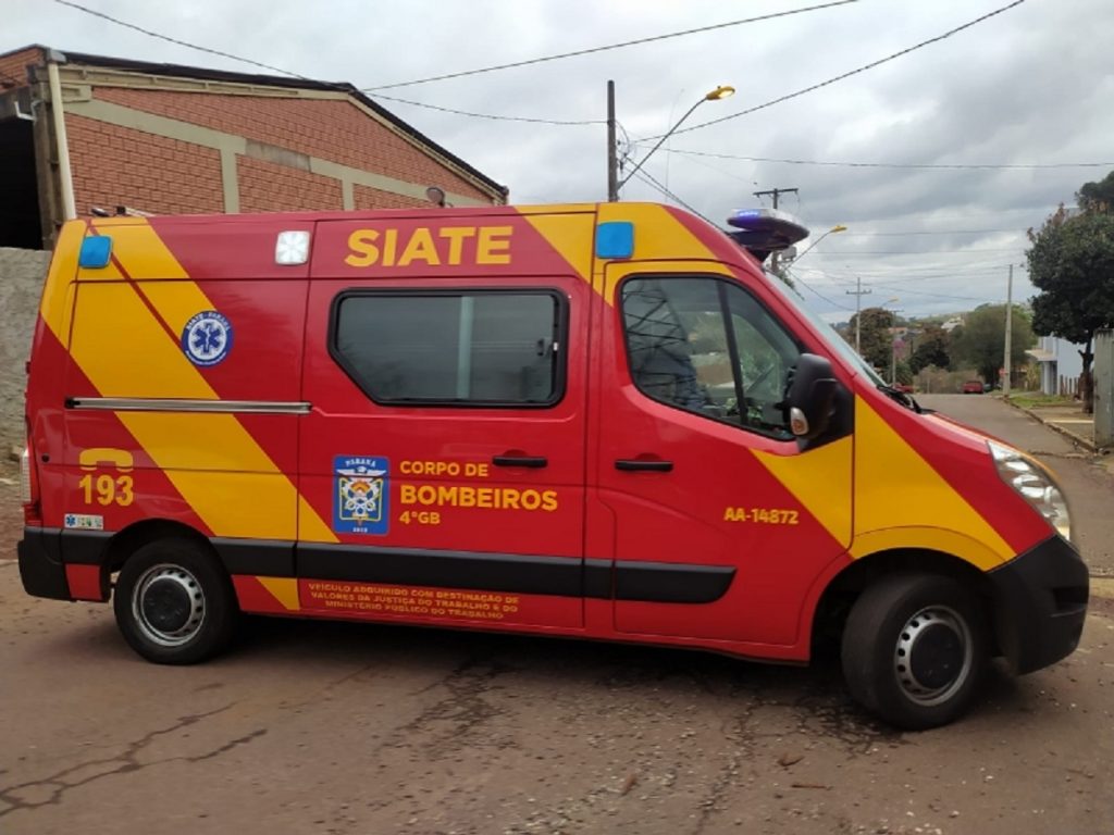 Portão cai sobre idoso no jardim Bressan, em Toledo
