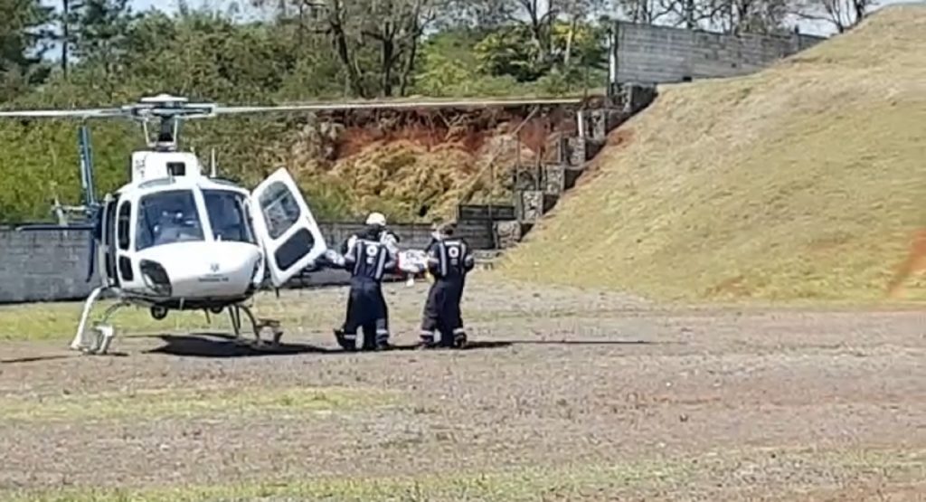 Homem que sofreu acidente com empilhadeira em Céu Azul é transportado de helicóptero a Cascavel