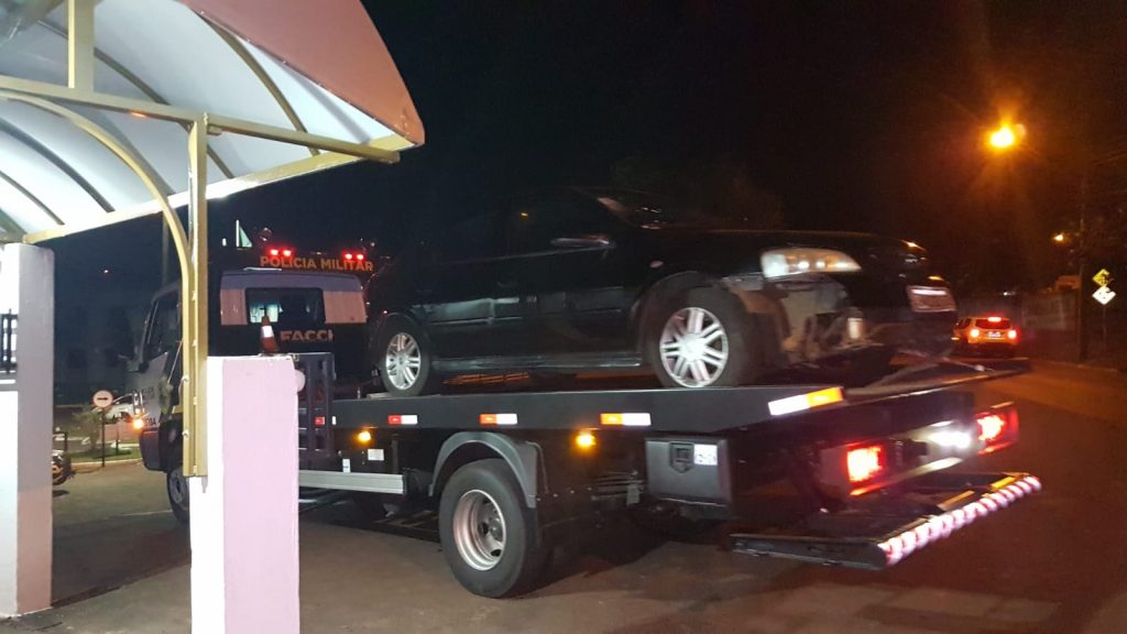Veículo Astra envolvido em atropelamento com morte na Avenida das Pombas é levado à 15ª SDP