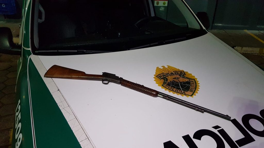 Polícia Ambiental apreende espingarda e munição em Santa Tereza do Oeste