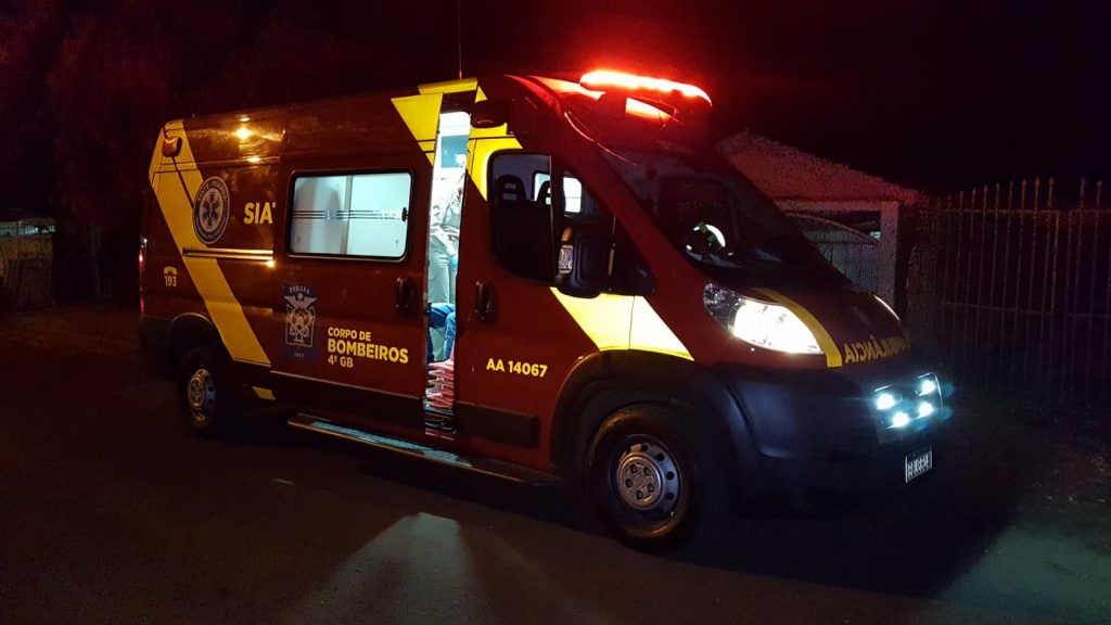 Homem de 27 anos é atendido pelo Siate no Interlagos Homem de 27 anos é atendido pelo Siate no Interlagos
