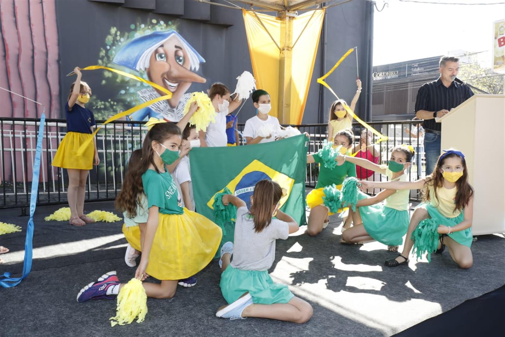 Atividades alusivas à Semana da Pátria são realizadas no Teatro de Cascavel Imagem referente a Atividades alusivas à Semana da Pátria são realizadas no Teatro de Cascavel