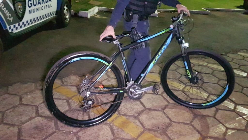 GM detém homem e recupera bicicleta que havia sido furtada