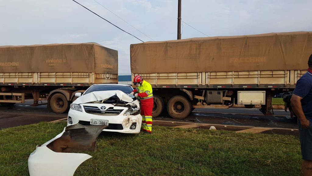 Acidente de trânsito é registrado na BR-277, no Trevo da Portal