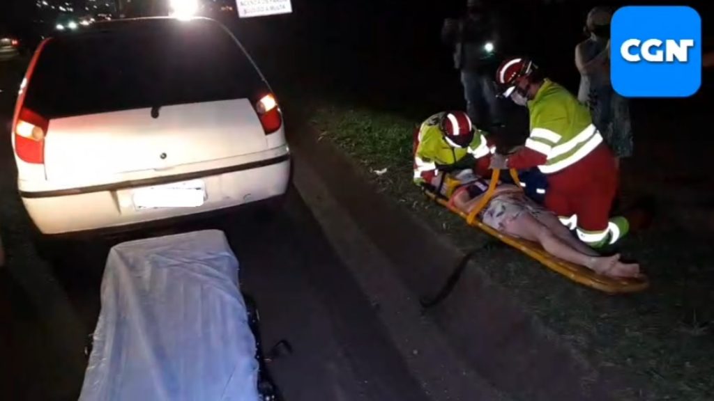 Colisão entre Palio e caminhão na BR-277 deixa mulher ferida Colisão entre Palio e caminhão na BR-277 deixa mulher ferida