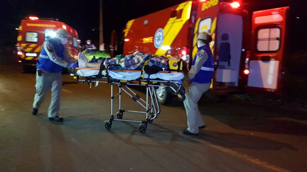 Motociclista sofre ferimentos graves em batida na Avenida Amazônia; Passageira também se feriu