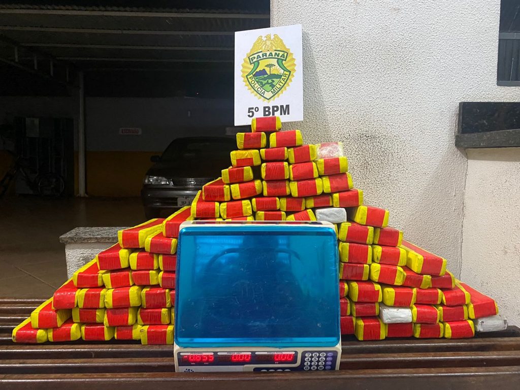 PM apreende 62 kg de maconha e prende três pessoas em Londrina