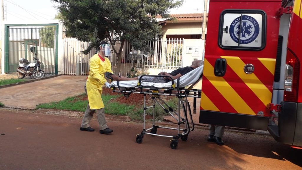 Siate socorre idoso de 78 anos em casa no Bairro Santos Dumont