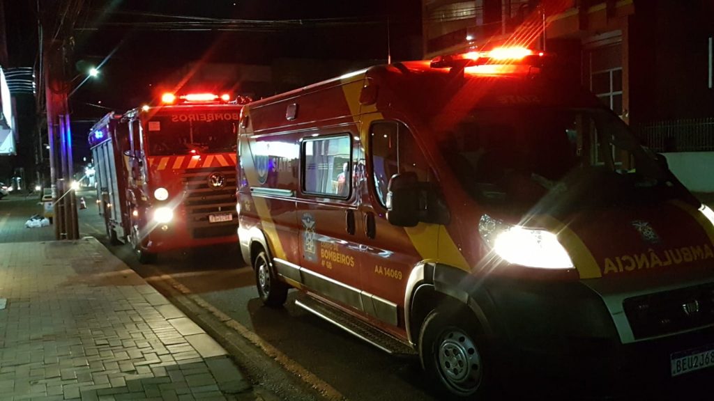 Homem fica ferido ao sofrer queda na Rua Rio Grande do Sul