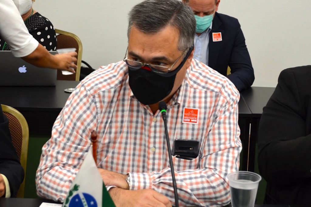 Beto Preto debate financiamento de cirurgias eletivas e cenário pós-Covid em Brasília
