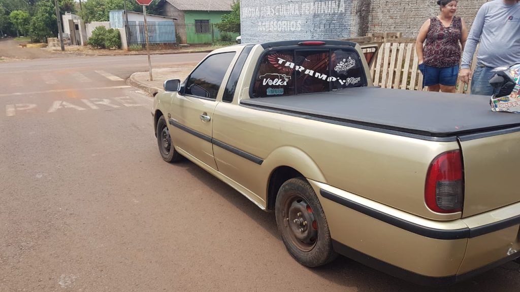 Carro levado em ação criminosa no Santa Felicidade é encontrado no Santa Cruz