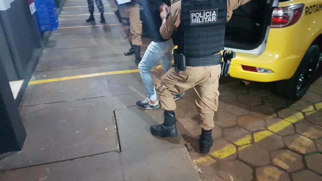 Procurado pela Justiça por crime de furto é preso pela equipe ROTAM da PM