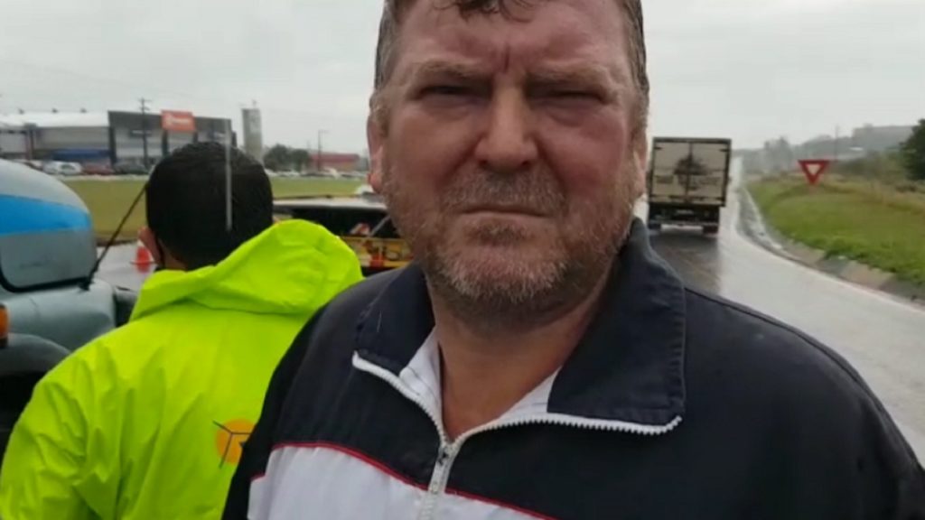“Eu tentei frear pra evitar a batida, mas não adiantou”, diz motorista de caminhão que se envolveu em acidente na BR-369