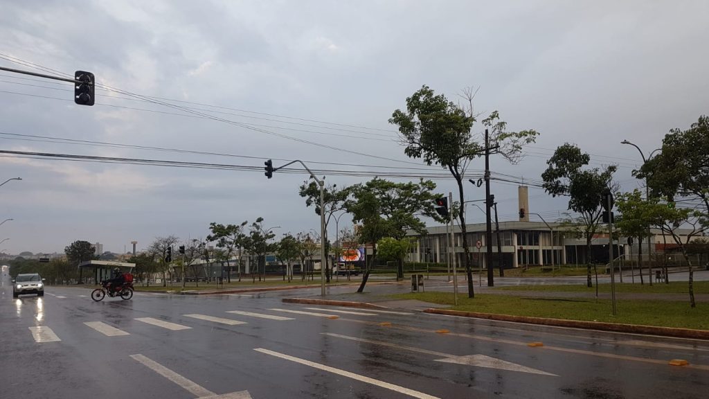 Siate é acionado em acidente na Avenida Brasil, mas não encontra nada no local