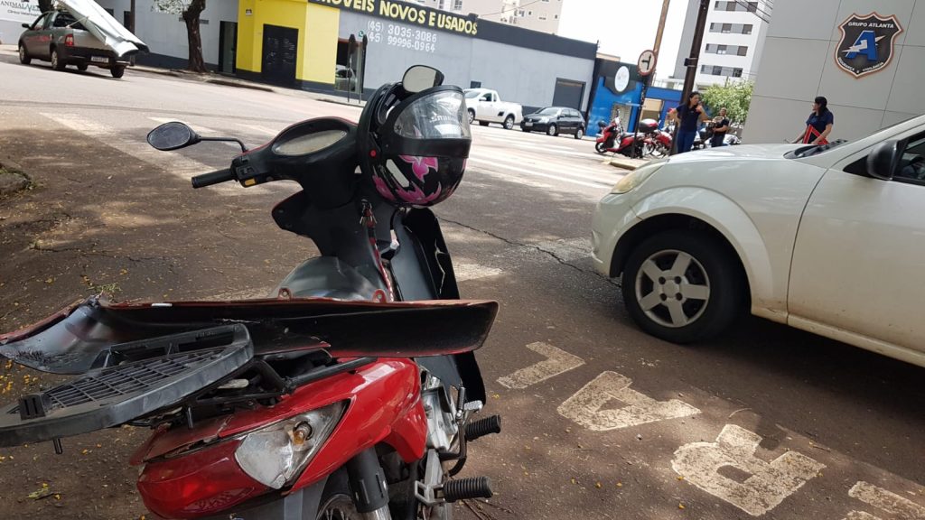 Colisão traseira é registrada na Rua Paraná