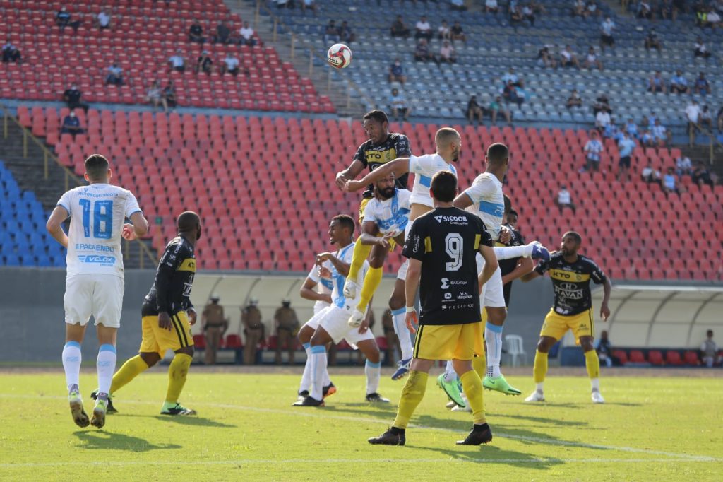 Decisão do Paranaense: Torcedor que for ao estádio terá que apresentar comprovante do esquema vacinal ou fazer teste para Covid-19