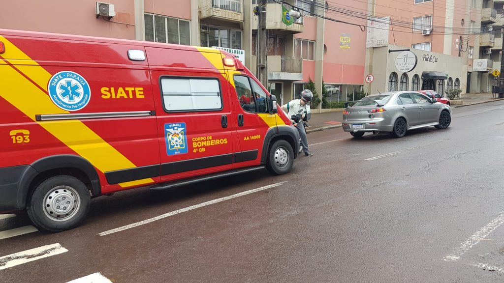 Jovem de 22 anos fica ferido em acidente entre as Ruas Carlos de Carvalho e Recife Jovem de 22 anos fica ferido em acidente entre as Ruas Carlos de Carvalho e Recife