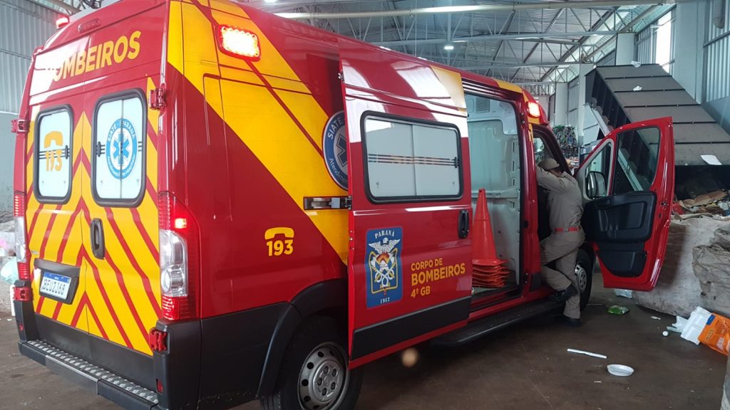 Homem de 26 anos fica ferido e é atendido pelo Siate no Ecoponto Cascavel Velho Homem de 26 anos fica ferido e é atendido pelo Siate no Ecoponto Cascavel Velho