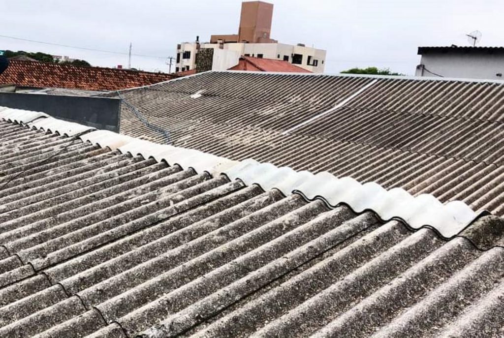 Telhado do Hospital de Retaguarda passa por reformas emergenciais