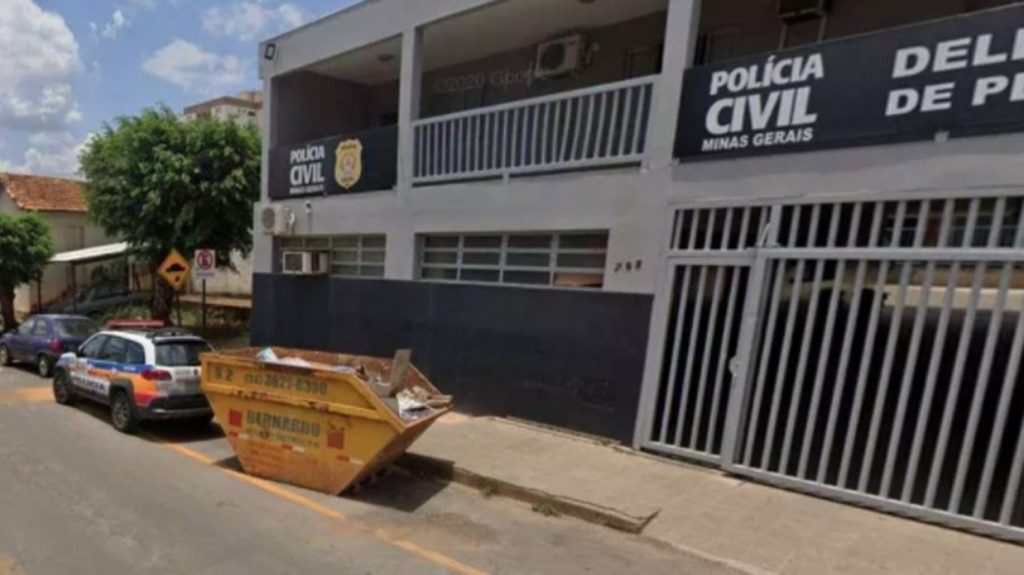 Homem é preso suspeito de estuprar duas éguas em Minas Gerais Homem é preso suspeito de estuprar duas éguas em Minas Gerais