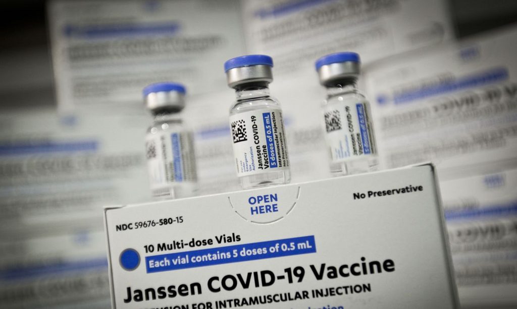 Anvisa aprova ampliação do prazo de validade da vacina da Janssen Anvisa aprova ampliação do prazo de validade da vacina da Janssen
