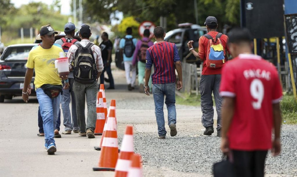Cartilhas ajudam no acolhimento de refugiados venezuelanos indígenas