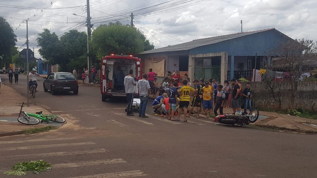 Motociclista de 26 anos fica ferido em acidente no Interlagos